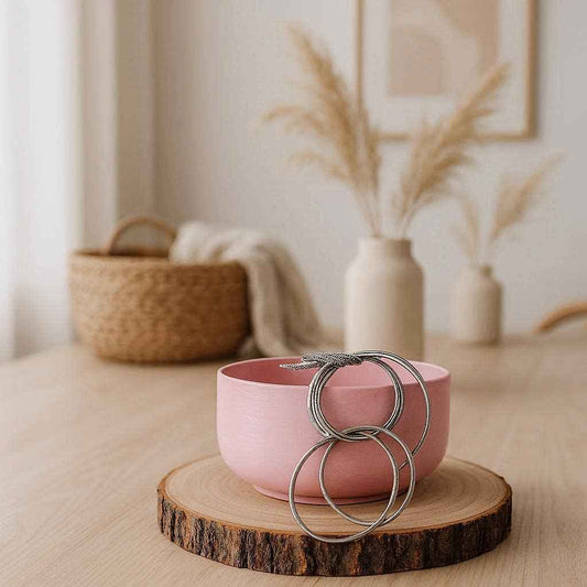 Handgefertigte Groove‑Dose aus Gips – 2‑teilig mit Deckel