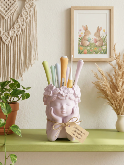 Blumenmädchen Lilly Dekofigur aus Gips zum Bemalen - Cozy Nook Atelier